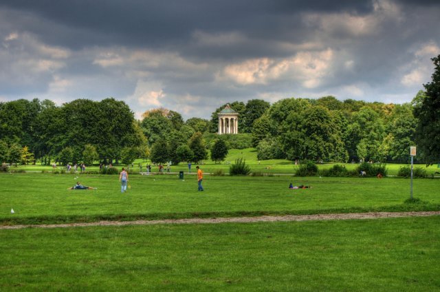 Английский парк Мюнхена
