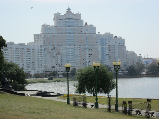 Набережная реки Свислочь в Минске