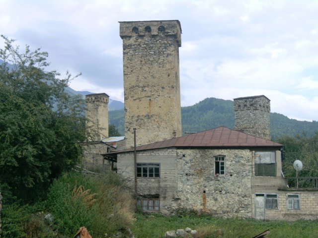 Оборонительные башни в Сванети