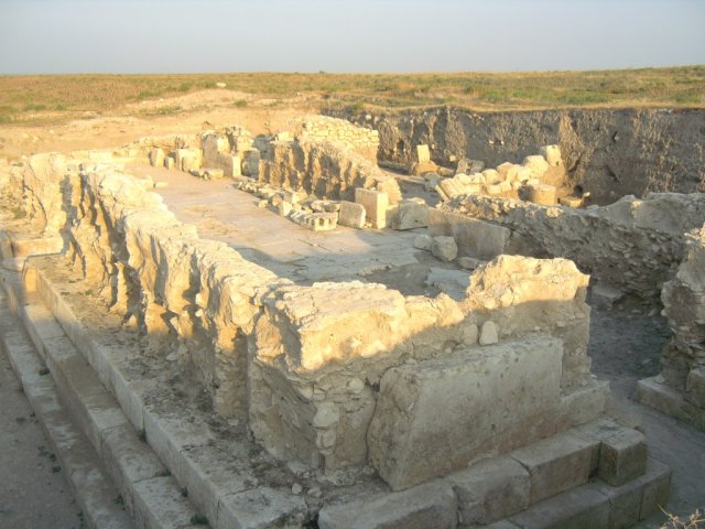 Археологические раскопки древнего города Тигранакерт