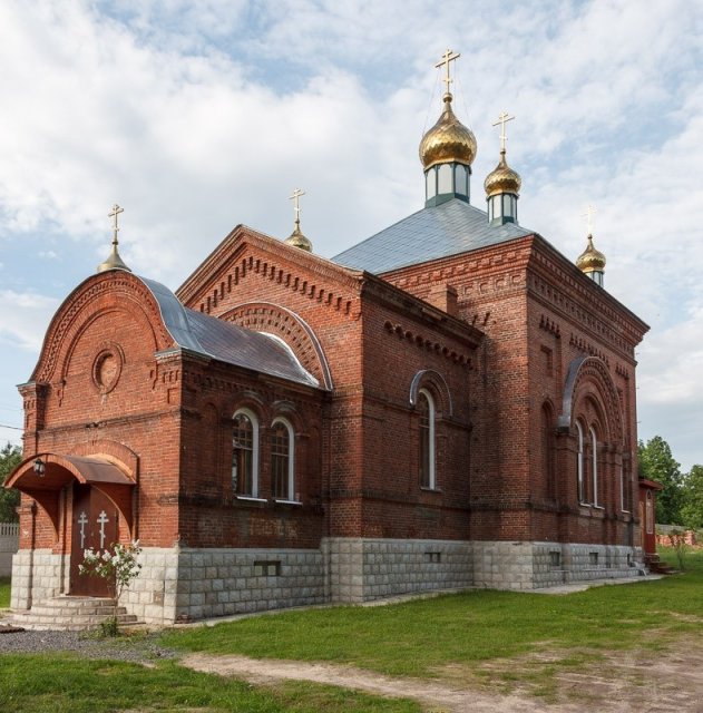 Церковь Николая Чудотворца в Покровском Климовском монастыре.