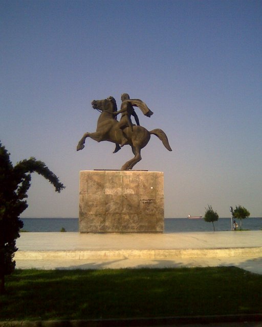 Памятник Александру Македонскому