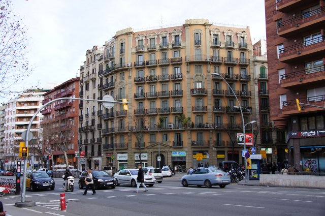 На проспекте Параллель, Барселона
