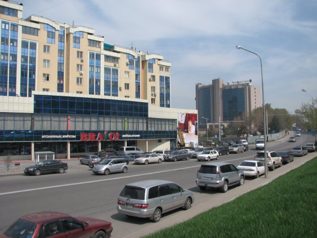 На улицах Алматы