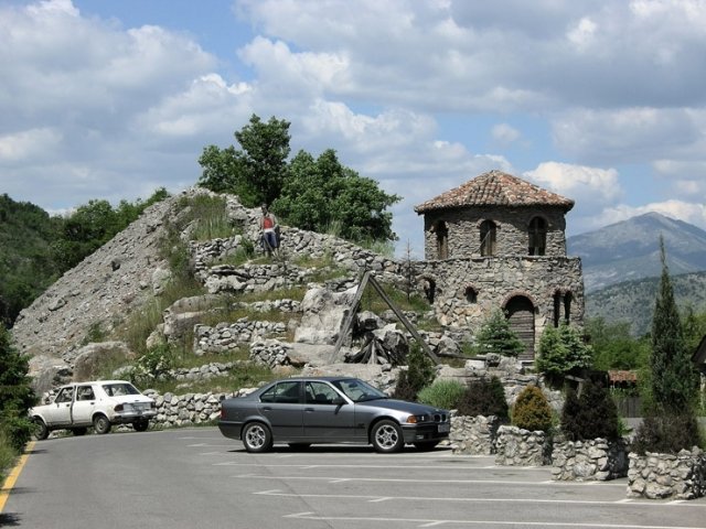 По дороге к горному массиву Дурмитор, Черногоия