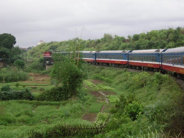 Вьетнамский поезд