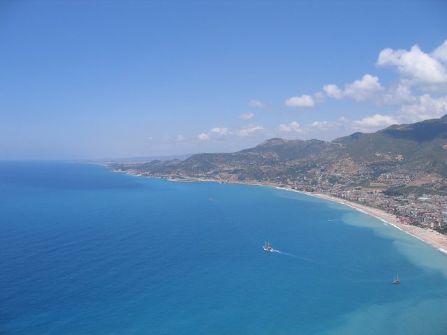 http://www.awaytravel.ru/sites/default/files/imagecache/big/img/4/Alanya_0.jpg