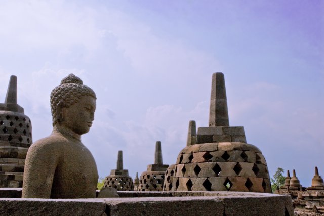 Храм Боробудур на острове Ява, Индонезия