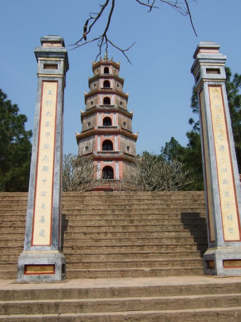 Пагода Тьен Му, Хбэ, Вьетнам