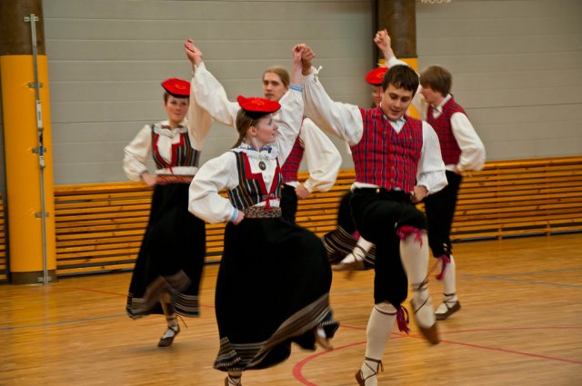 Эстонский фольклор