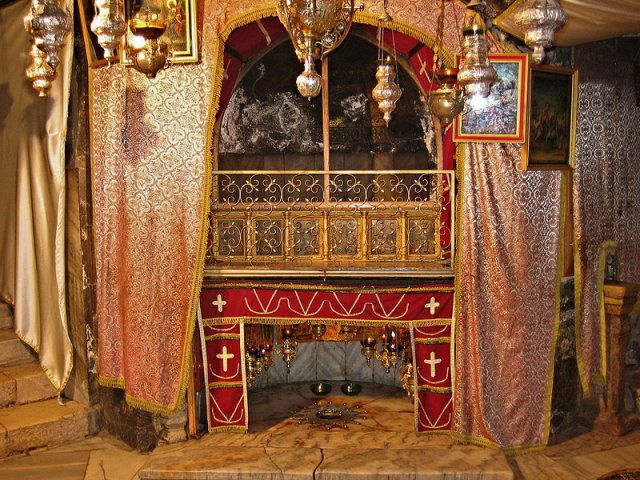Святая Пещера Рождества, Базилика Рождества Христова в Вифлееме