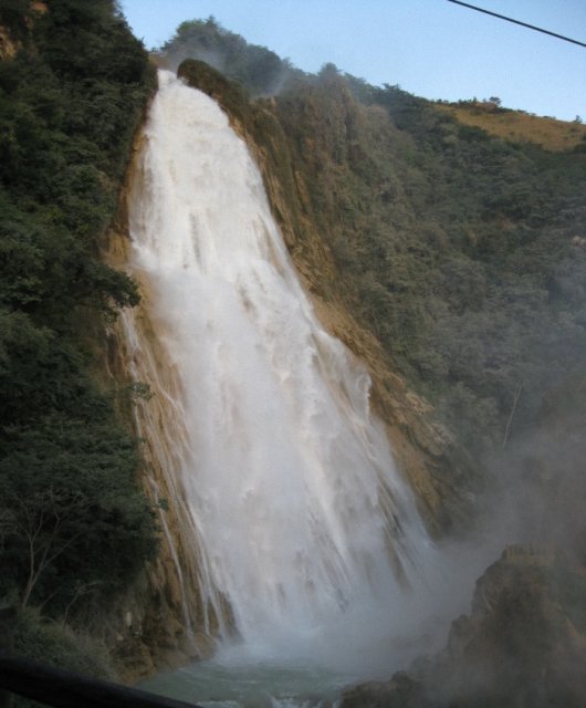 Водопад Чифлон, Мексика