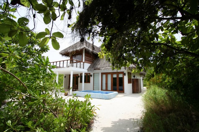 Отель Island Hideaway at Dhonakulhi Maldives 5*, Мальдивы