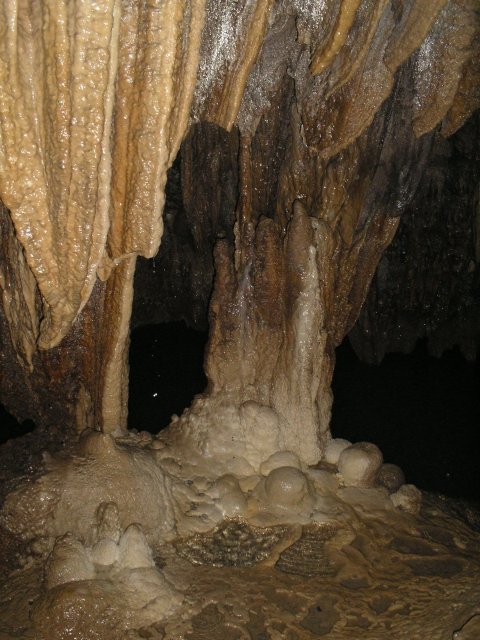 Водяная пещера, Яншо