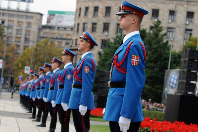 Парад в Белграде, Сербия