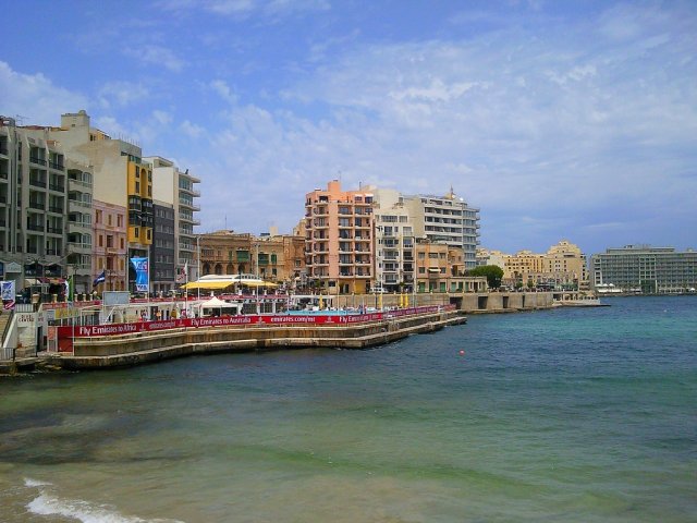 Сент-Джулианс, Мальта