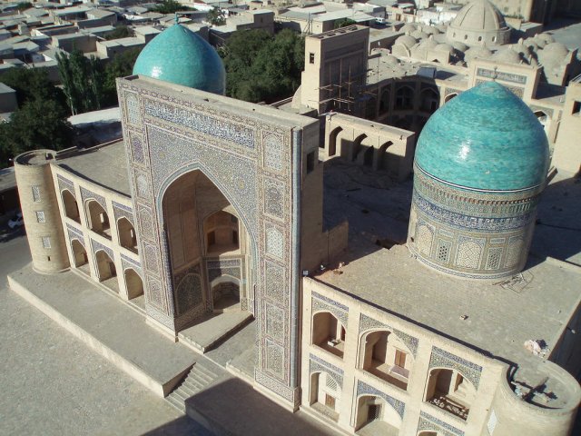 Медресе Мири Араб, Бухара, Узбекистан
