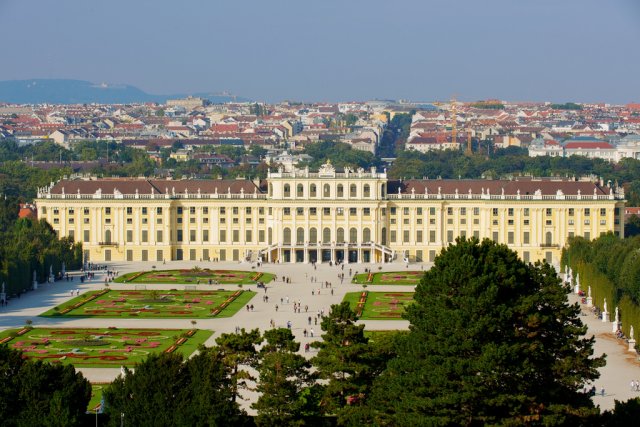 Дворец Шёнбрунна в Вене, Австрия