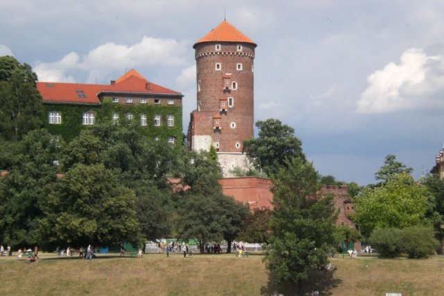 Королевский замок Вавель, Польша