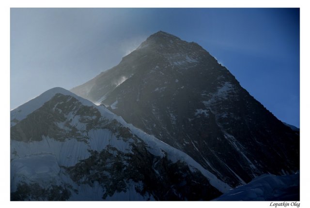 Everest peak