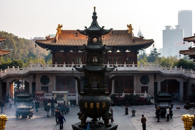 Храм Нефритового Будды Юйфосы, Шанхай