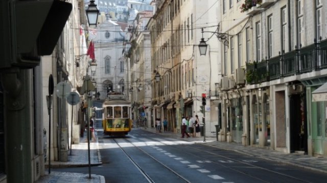 Лиссабон: 28-й трамвай
