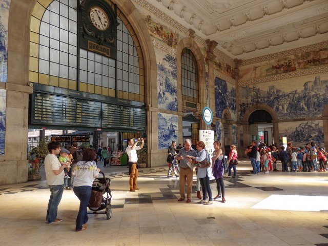 Железнодорожный вокзал Сан-Бенту, Порту
