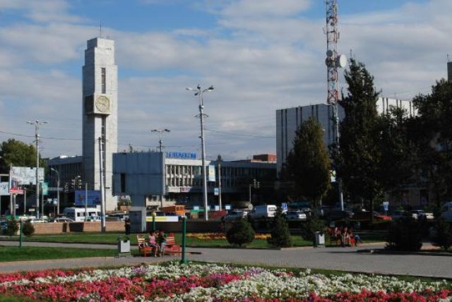Башня с курантами, Бишкек