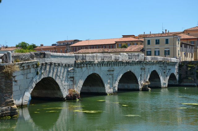 Мост Тиберия, Римини
