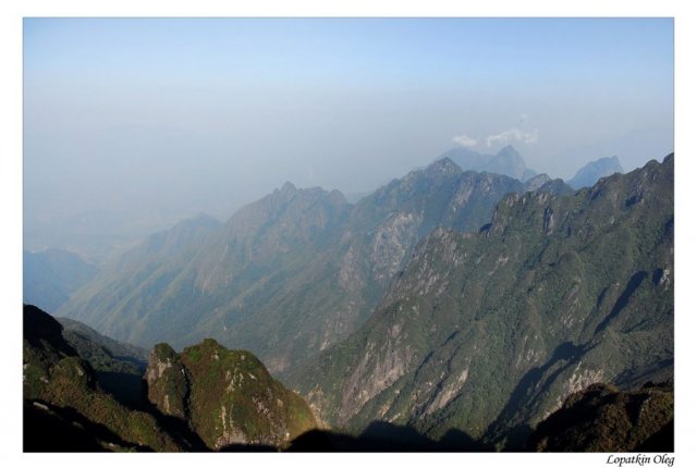 Вид с вершины Фан Си Пан