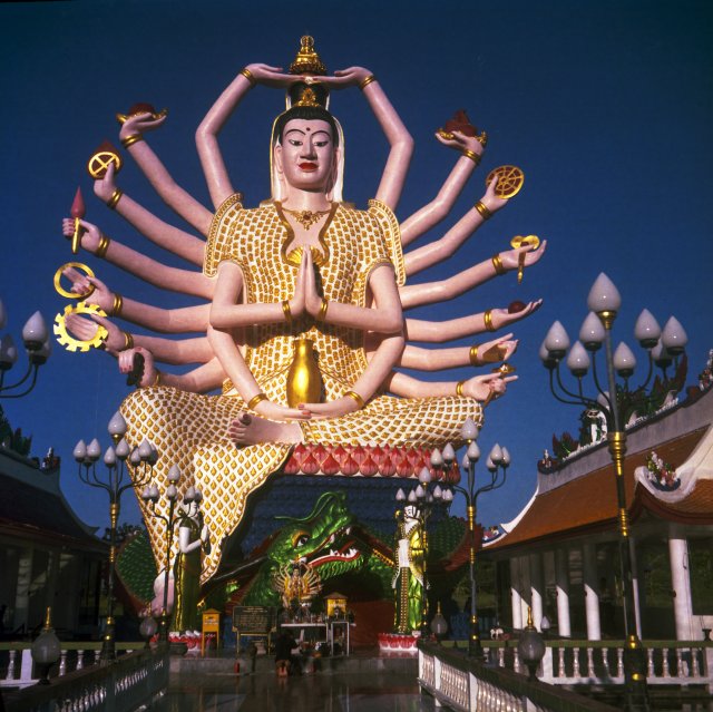 Храм Плай Лем, Самуи