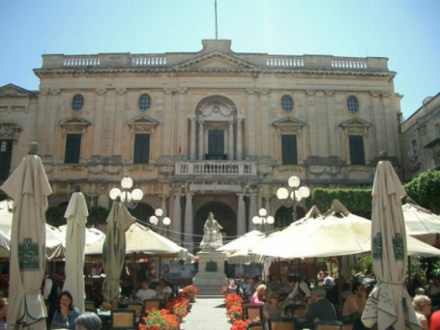 Национальная библиотека Мальты имени королевы Виктории