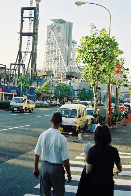 На улице Токио