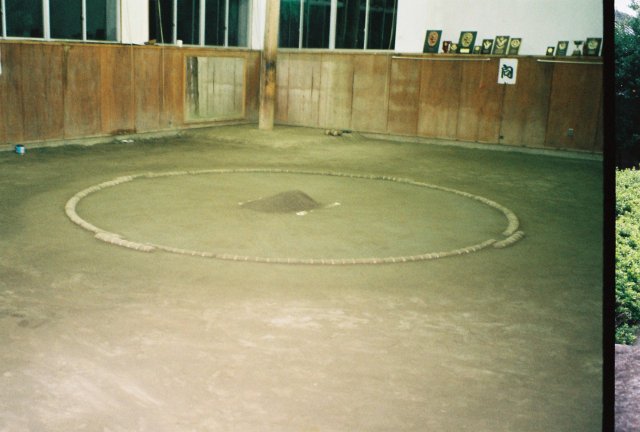 Зал для тренировок сумо