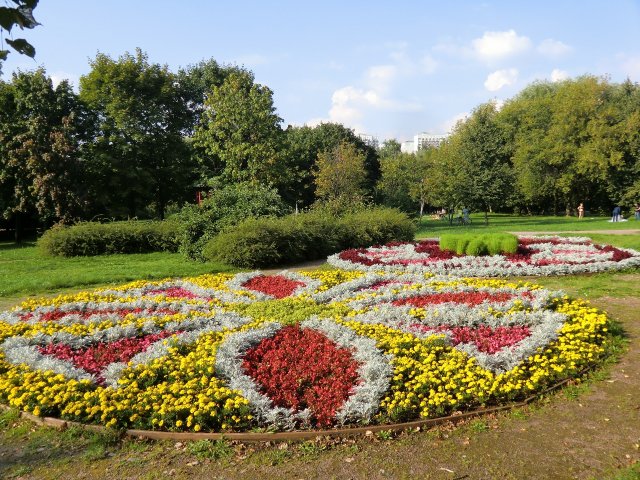 Воронцовский парк в августе 2013.