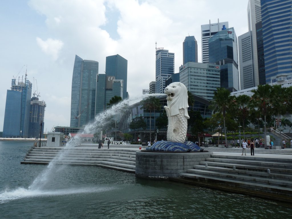 Картинки по запросу Символ Сингапура - мифический полулев-полурыба Мерлайон