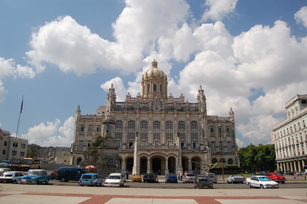 Достопримечательности Гаваны. Музей революции | Статья на awaytravel.ru