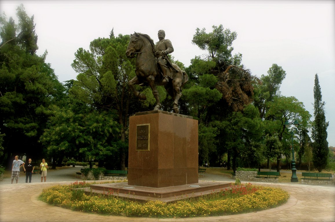 черногория памятники